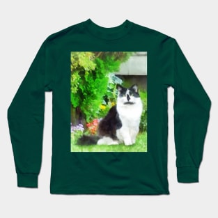 Cats - Black and White Cat by Flowers Long Sleeve T-Shirt